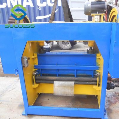 중국 2.5KVA 효율성 저소음 전력 가연 철도의 울타리 용접기 협력 업체